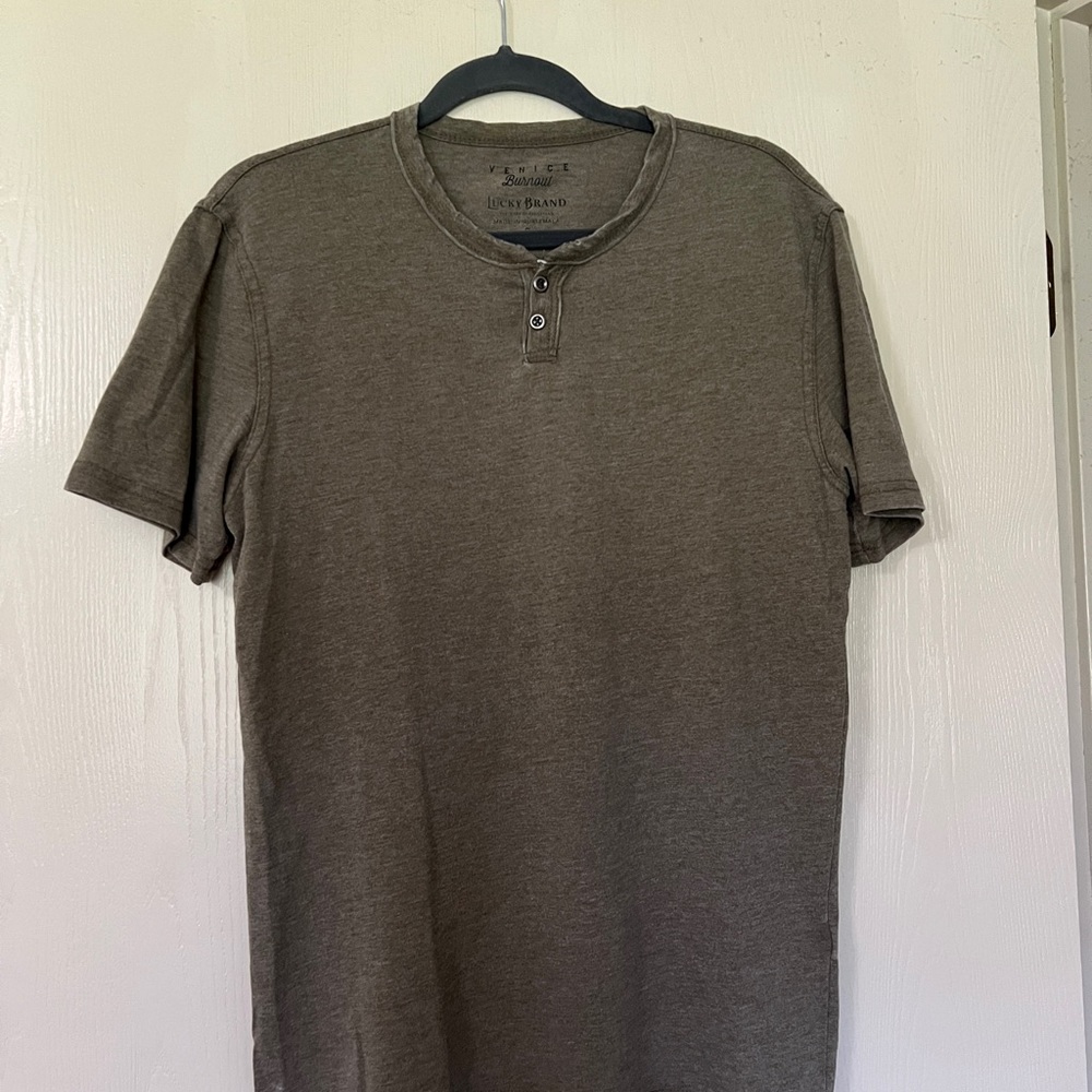 Lucky Brand men’s burnout tee